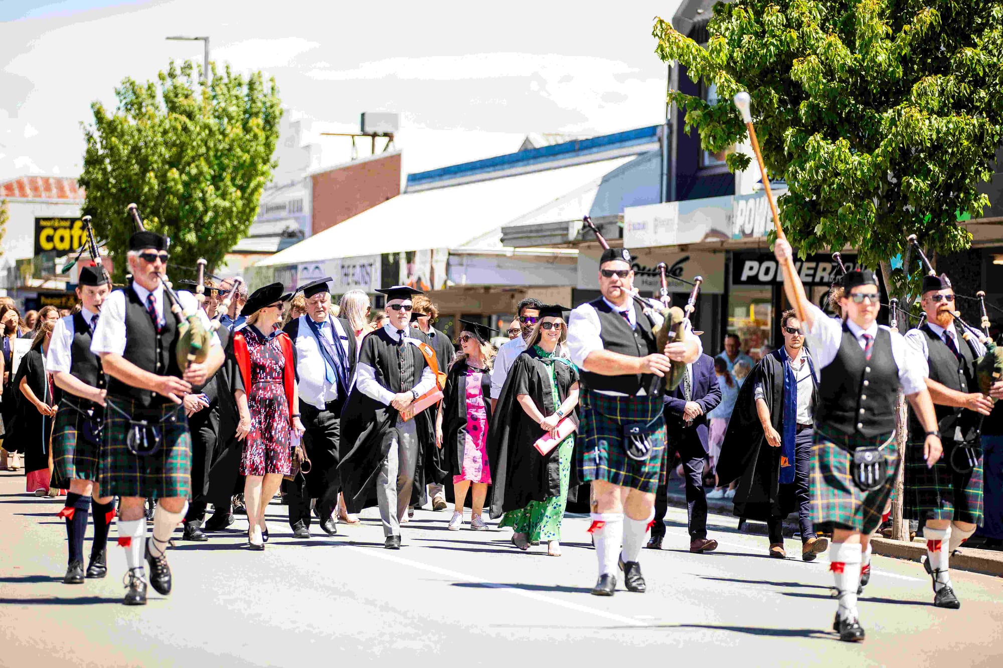 Telford Graduation Shines In Balclutha Sunshine