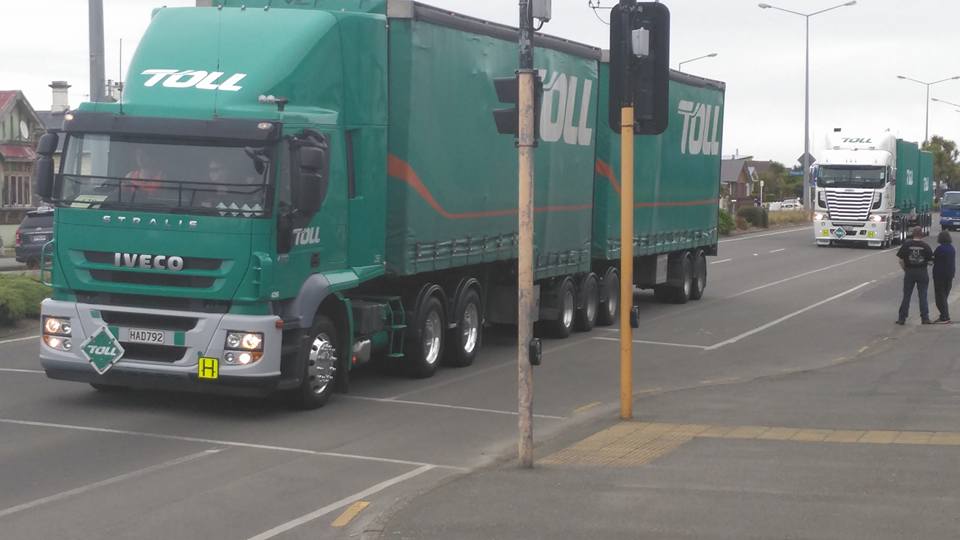 truckshowvicki-aitken