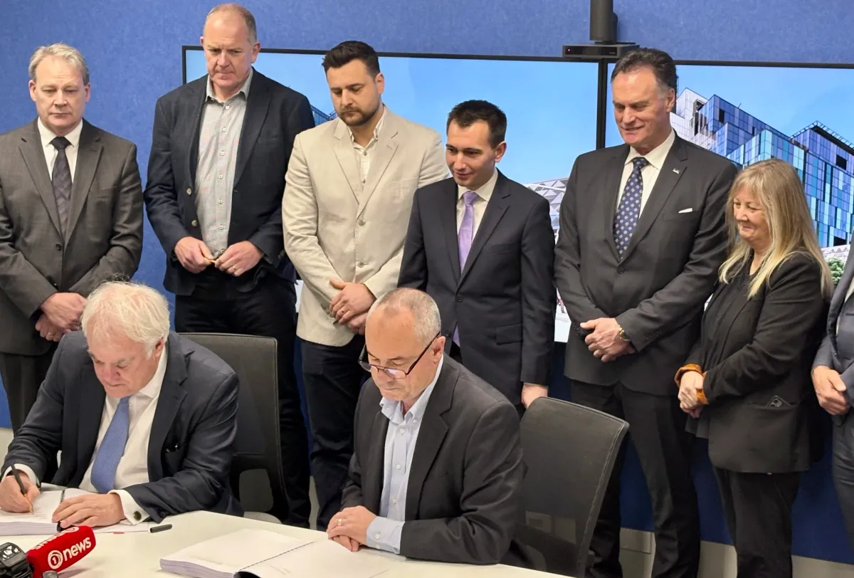 Dunedin Hospital Construction Contract Signed