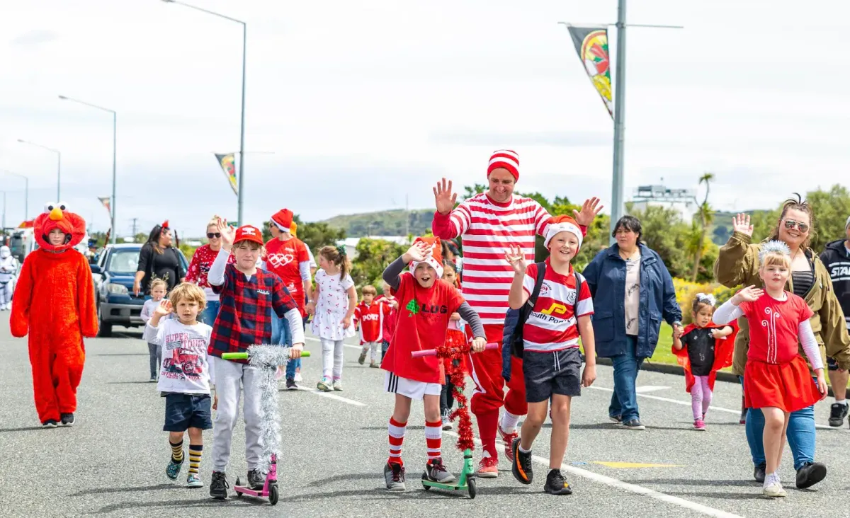 Christmas On Way To Bluff