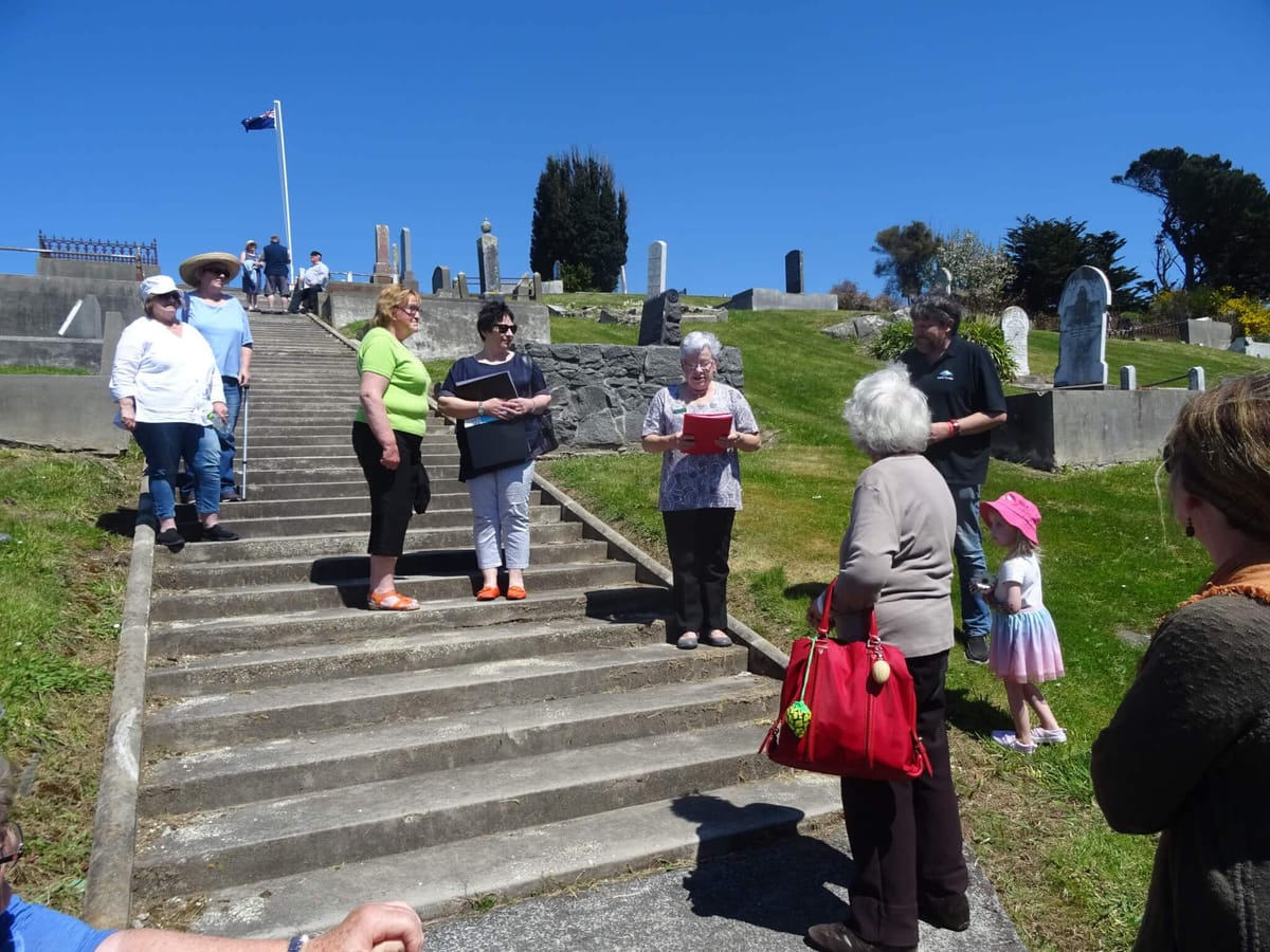 Old Bluff Cemetery Tour To Shed Light on Town’s History