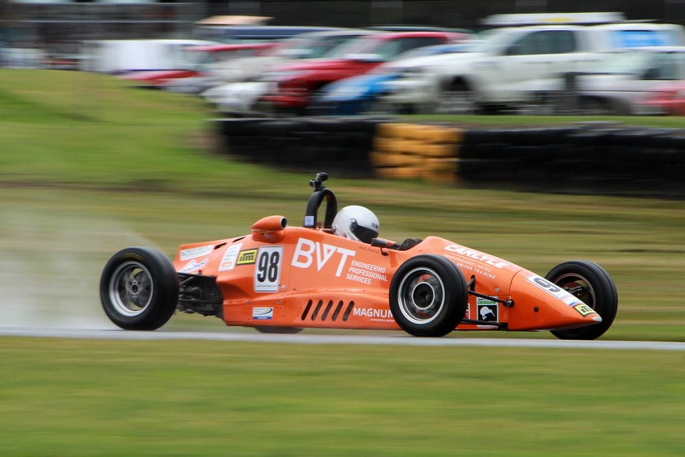 Action Photos From Teretonga Park