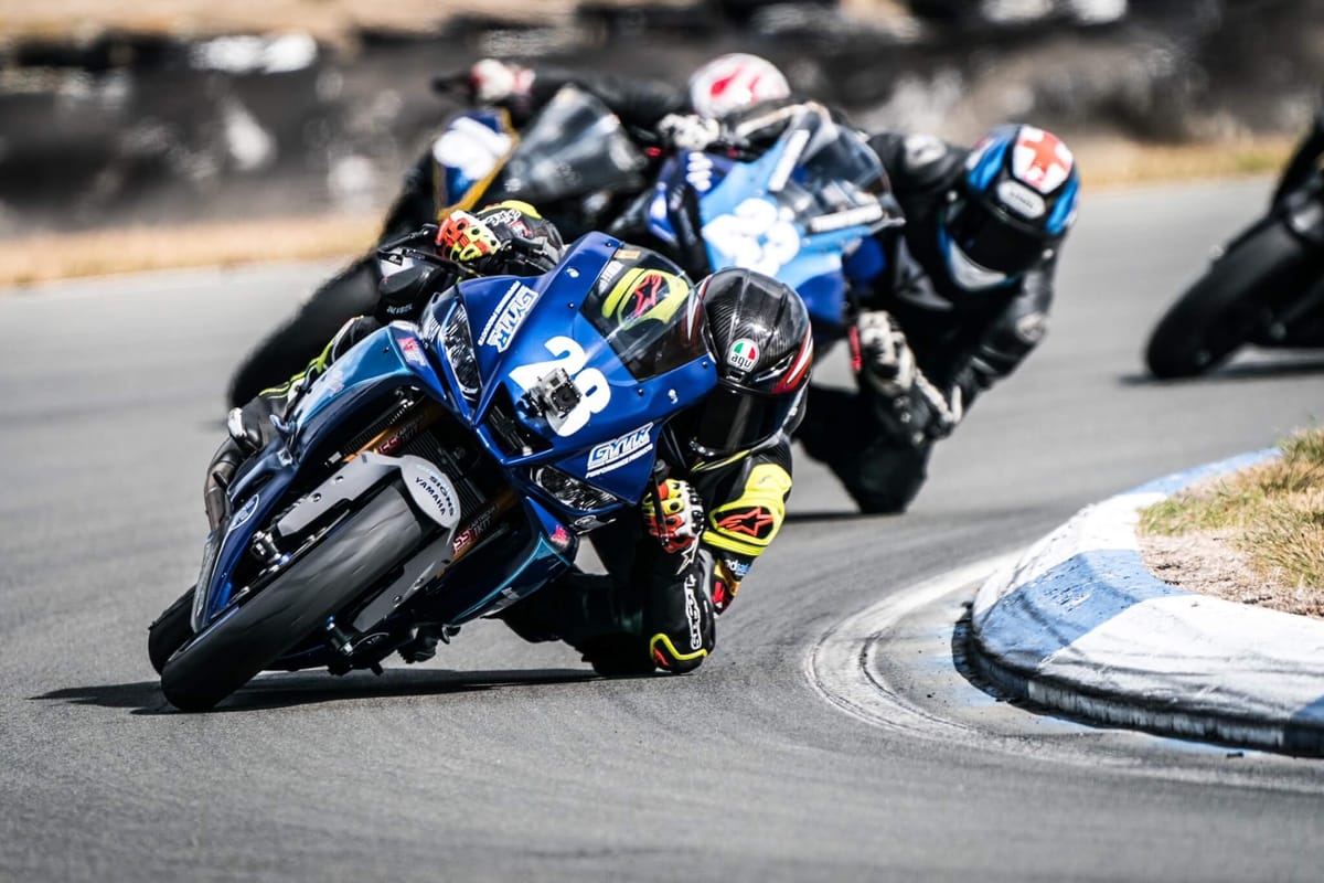 Road Racing Action for Teretonga