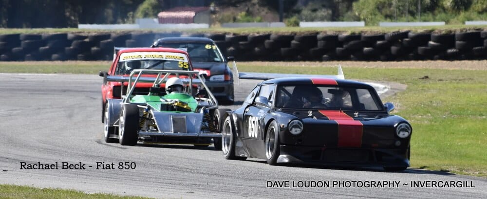 Free Entry To Racing At Teretonga Park This Sunday