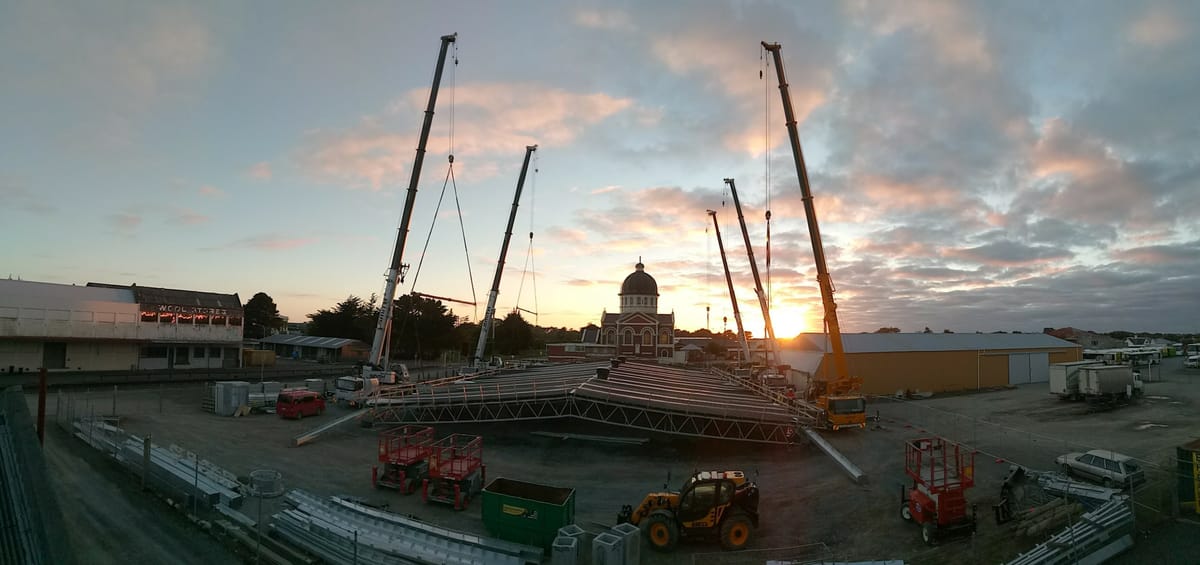 Time-lapse Video Of New Flip N Fun Trampoline Park Roof Going Up