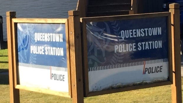 Queenstown Driver Arrested After Hit n Run – Pedestrian Injured