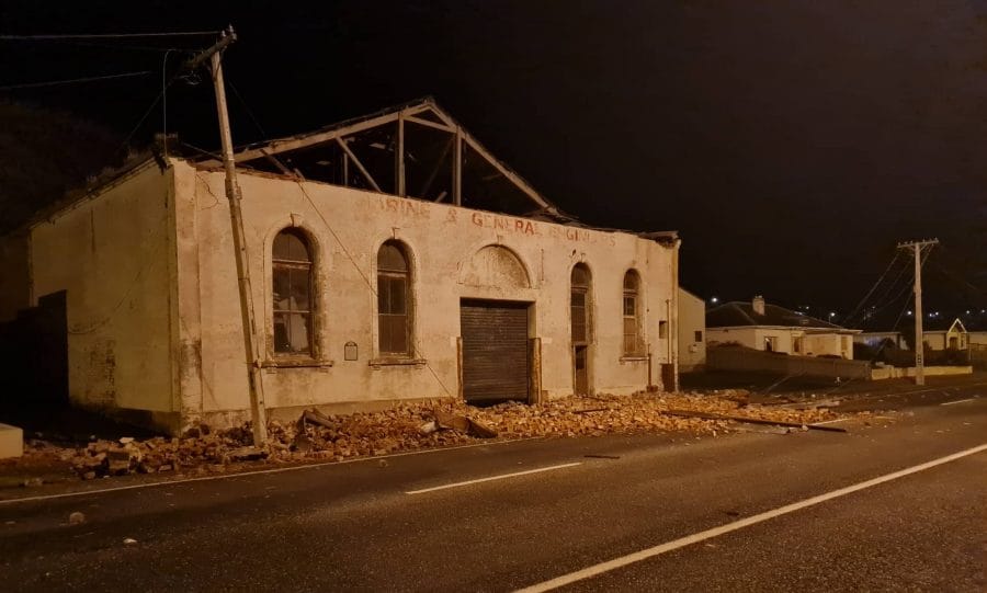 Part of SH1 In Bluff Is Closed Due A Building Collapse