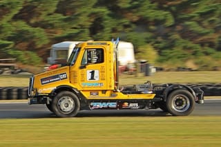 Southern Thunder At Teretonga Park This Weekend