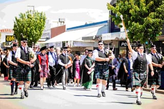 Telford Graduation Shines In Balclutha Sunshine