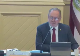 Council Proposes Bus Fare Hikes to Reduce Ratepayer Burden