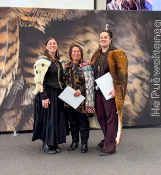 Invercargill Graduates Celebrate Language and Weaving