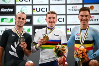 Tom Sexton in action and on the podium, and women's team pursuit at the UCI World Track Cycling Championships in Shanghai, China.