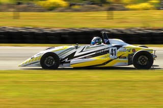 Tickets on Sale for Motor Racing at Teretonga