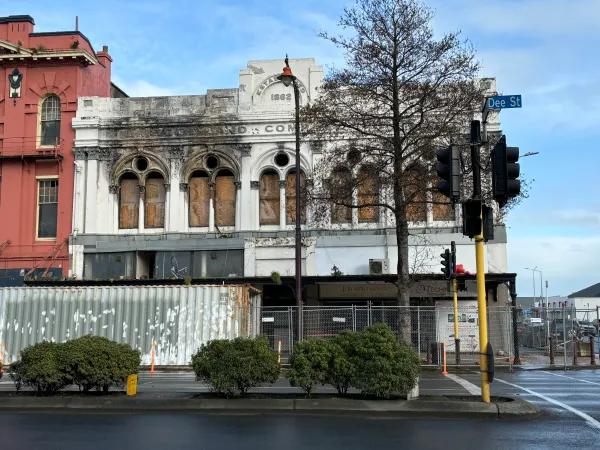 Unsightly Containers To be Replaced On Dee Street