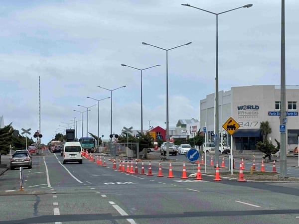 Roading Update for Invercargill  & Southland District Councils  24 - 28 February