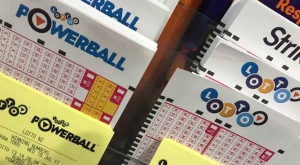 Two Invercargill Lotto Players Win Big Prizes