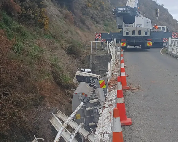 Truck Crash Caused All Day Closure