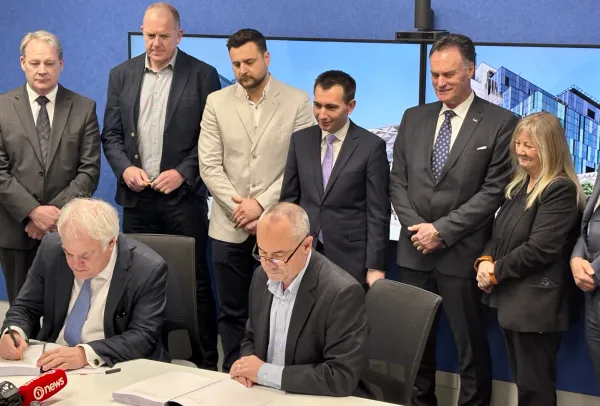 Dunedin Hospital Construction Contract Signed