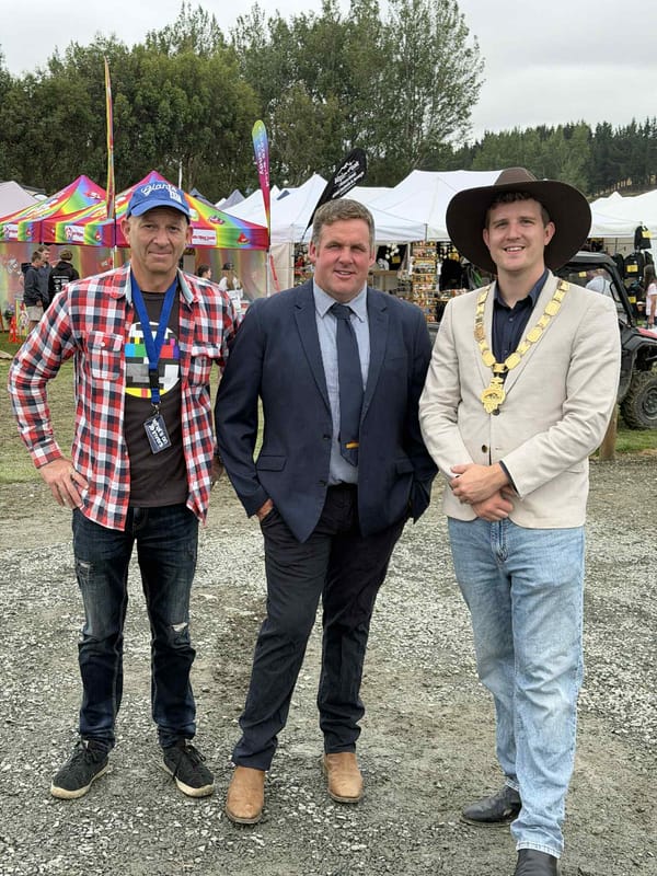 Southern Field Days Turns Waimumu Into Tent City of Innovation
