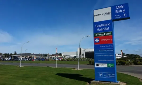 Health New Zealand Axes Hundreds of Websites, Saves $21 Million