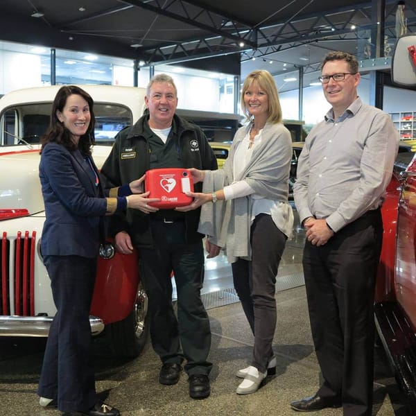 Ladies Life Saved By a AED at Transport World