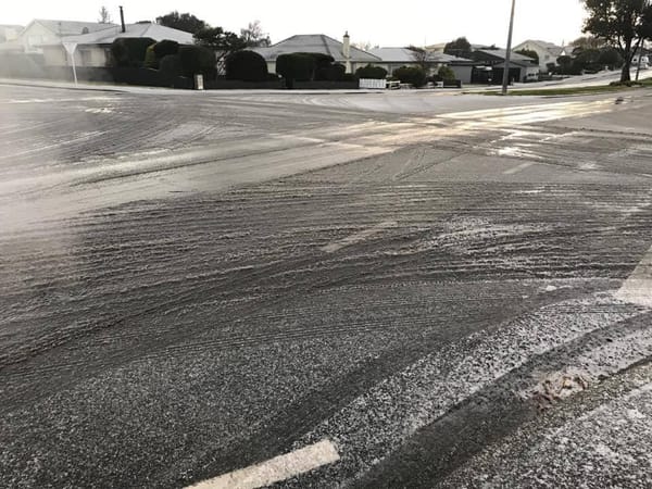 Motorists Warned To Be Wary of Icey Roads Invercargill & Southland