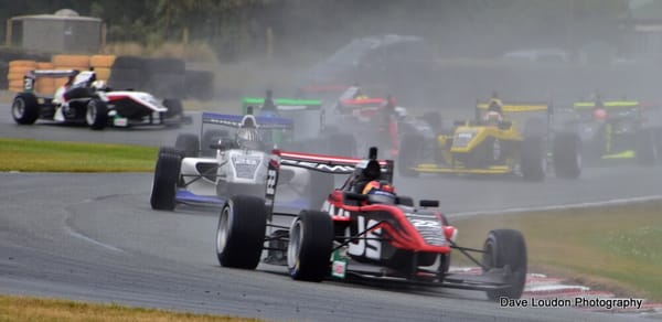 Action Photos From Huge Motorsport Weekend At Teretonga Park