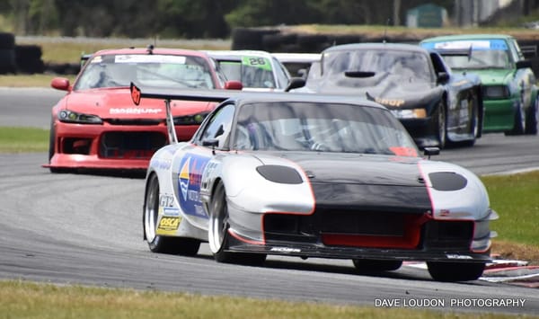 More Action Photos From The Big Motorsport Weekend At Teretonga Park