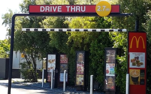 Fast Food Outlets Get Ready For Flood Of Customers