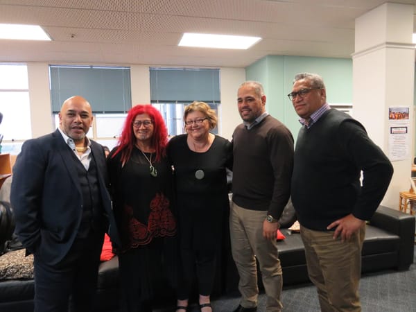 Minister Visits Nga Kete Matauranga Pounamu