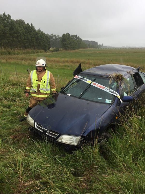 Car Rolls Near Wreys Bush – Police Reminding Motorists to Drive To Road Conditions