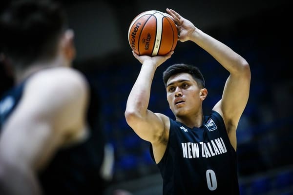 Tall Blacks Captain Commits To Southland Sharks For 2018