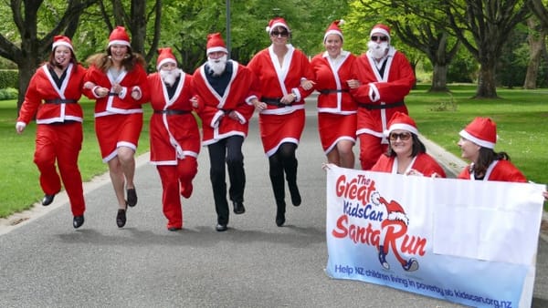 The Great KidsCan Santa Run