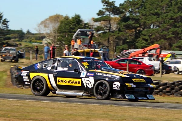 Exciting Opening To Southern Thunder At Teretonga Park