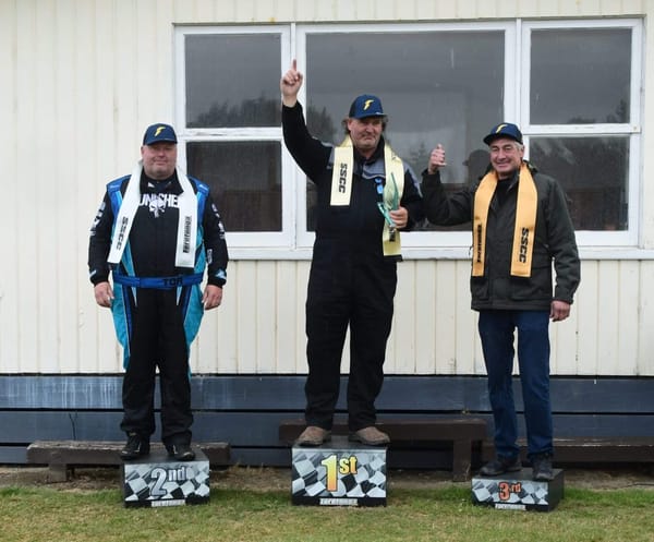 West Takes Mobil Delvac 1 Trophy at Teretonga Park