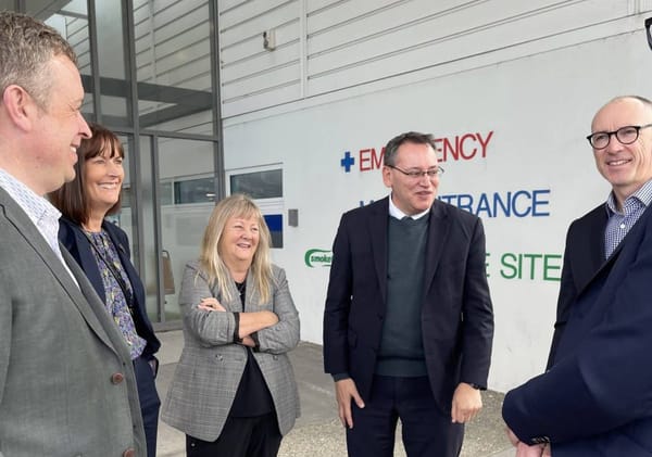 Health Minister Visits Invercargill Hospital to Address Local Health Needs